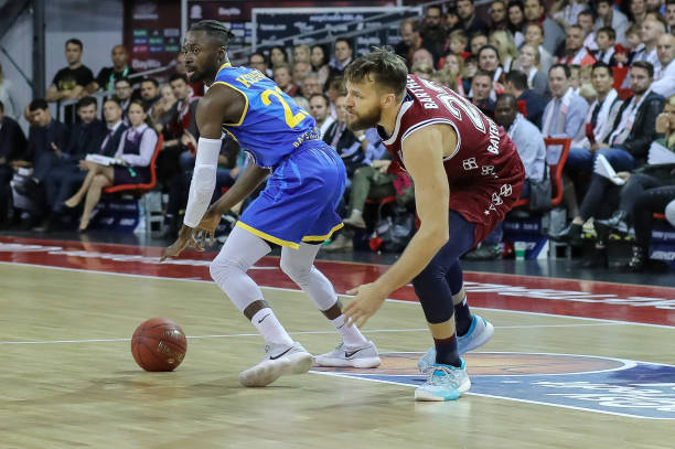 以期在全球 以期在全球