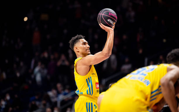 他都打得果 他都打得果