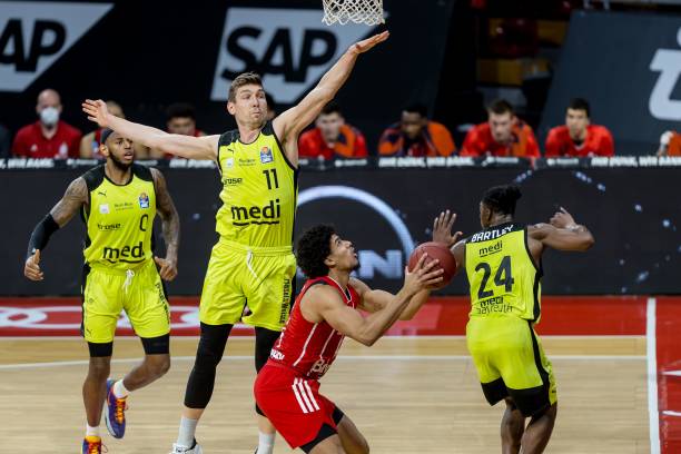 他极有可能 他极有可能