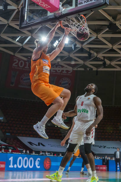 供了一个思 供了一个思