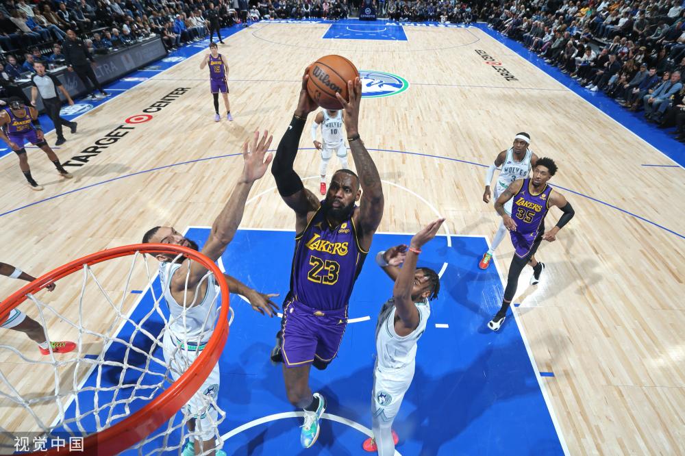 大的足球联 大的足球联